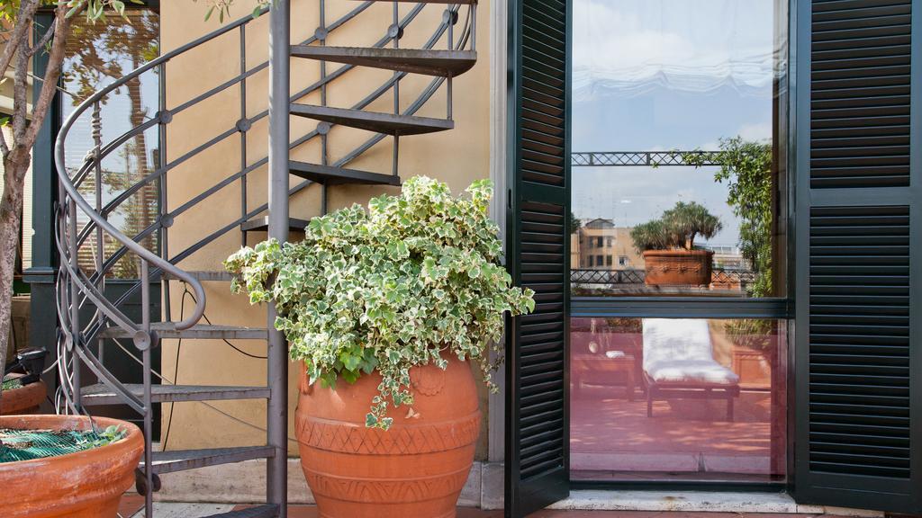 Rental In Rome - Fontana Di Trevi Penthouse Eksteriør bilde